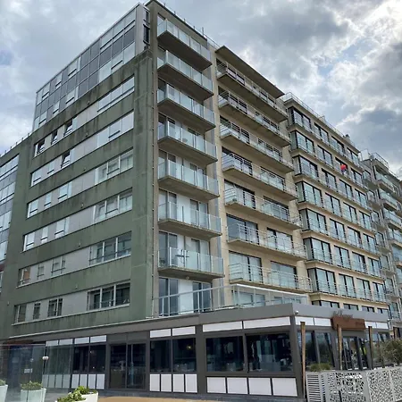 Apartamento In By The Beach, Cleaning Included *